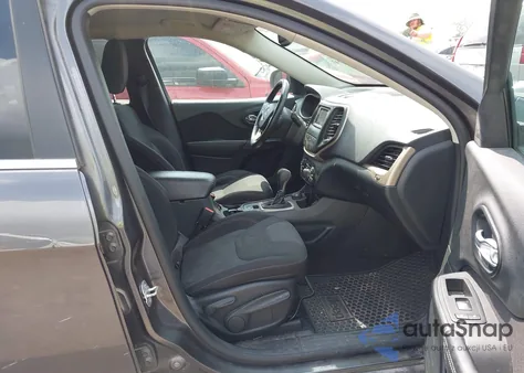 2015 Jeep Cherokee Latitude из США, поврежденный, VIN 1C4PJMCS2FW601271